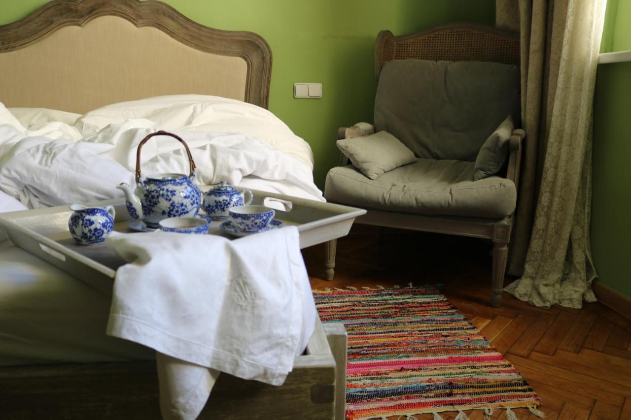 Retro Big Apartment With Two Balconies And Lift Karlovy Vary Ngoại thất bức ảnh